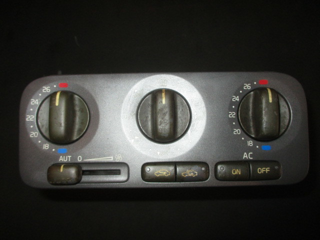■ボルボ V70 エアコンスイッチ 中古 9134783 8B 部品取あり クライメートコントロールユニット パネル コンピューター モジュール ■拍卖