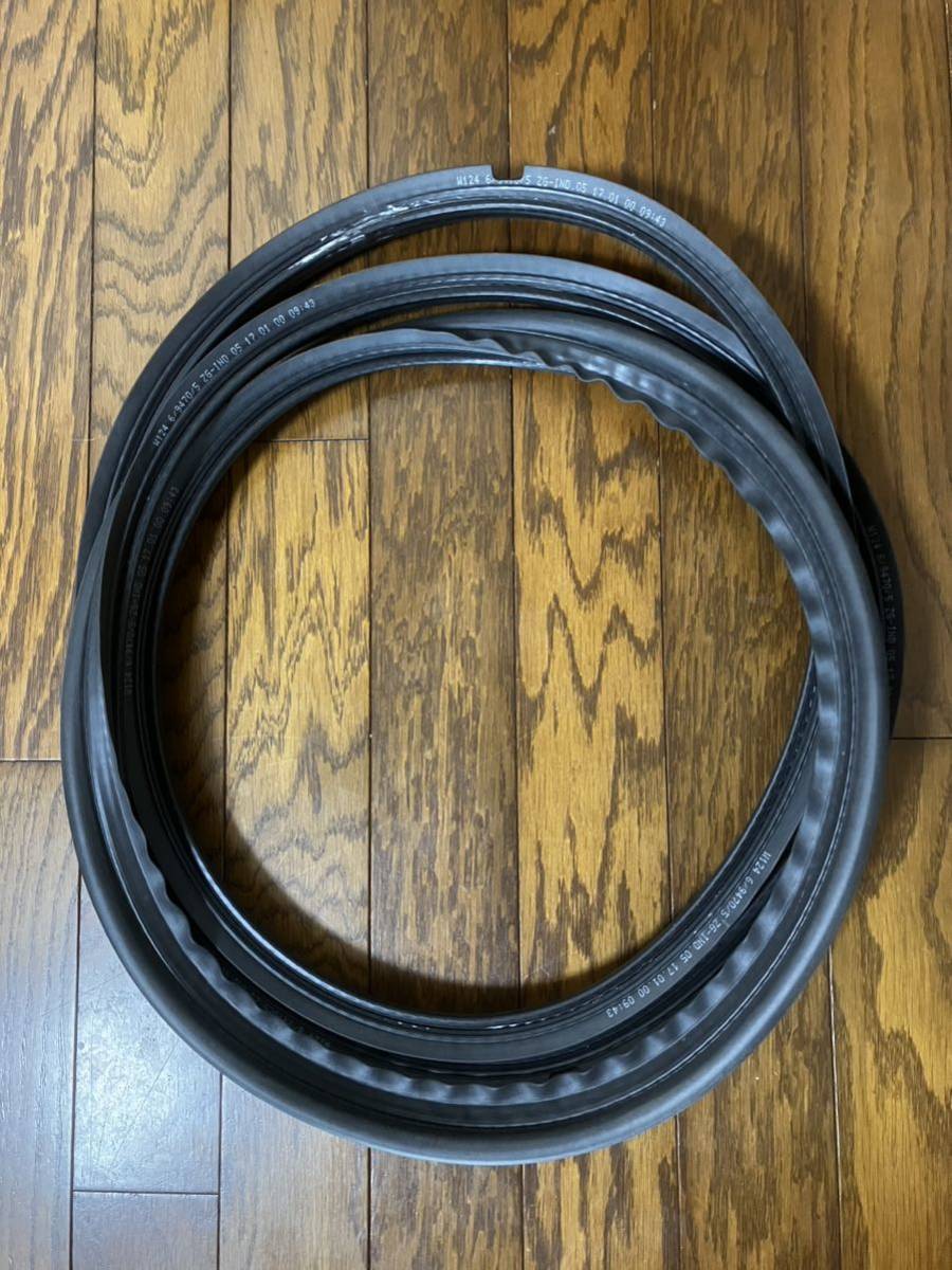 W124 トランクウェザー ストリップ トランクシール 純正品拍卖