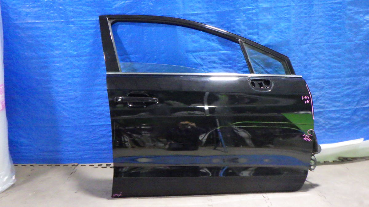 51113-2 レヴォーグ VMG VM系 フロント 右 ドア 黒 D4S 純正 中古 棚Z-R拍卖