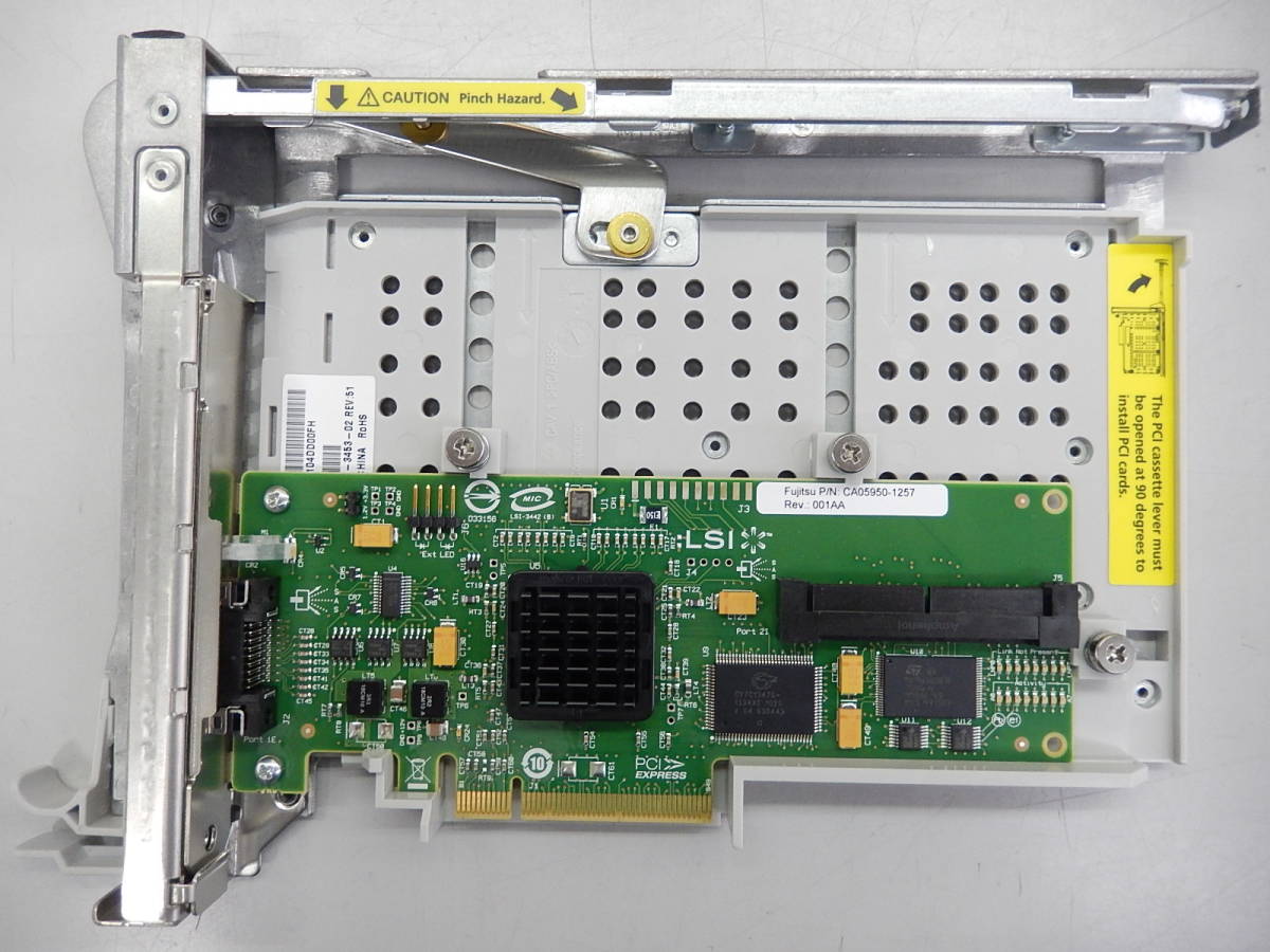 Fujitsu P/N: CA05950-1257 SASカード 【Sun PCIeカセット付き】拍卖