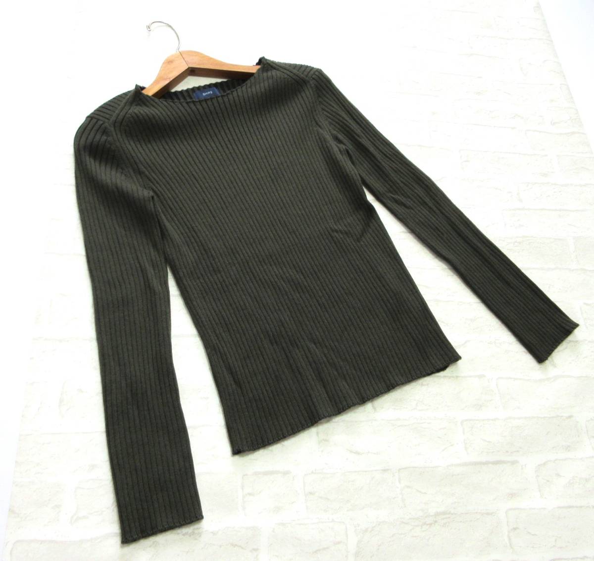 〔美品 送料込み!〕 SHIPS シップス カーキ ウォッシャブル クルーネック ウール リブ ニット ( 日本製 毛100% プルオーバー ラク 洗える拍卖