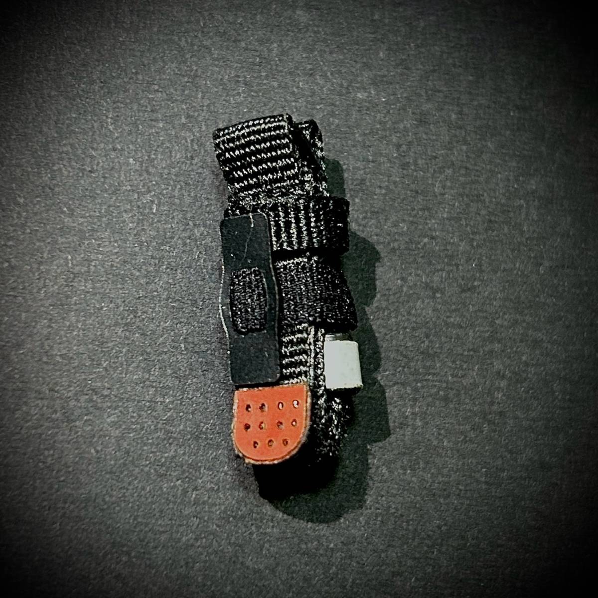 【値上げ予定】DAMTOYS製 模型 1/6 スケール 男性 女性 フィギュア用 装備 止血ベルト 1個 止血帯 (未使用拍卖