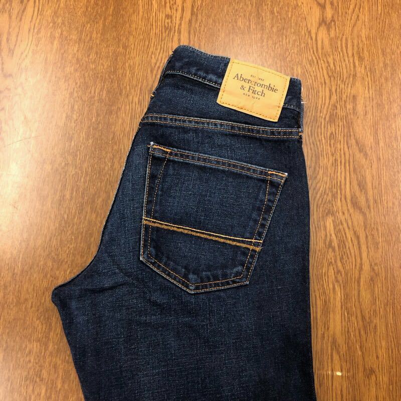 【EK251】Abercrombie&Fitch W28 L30 色落ち加工 ジーンズ ジーパン デニムパンツ メンズブランド古着 アバクロンビー&フィッチ 送料無料拍卖