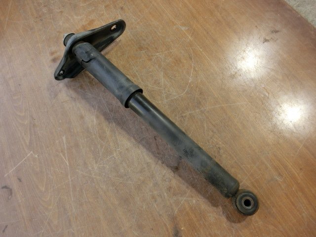 アクティ 左 アブソーバー 平成19年 GBD-HA7 リア ショック 4WD トラック 21.3万km 即決あり アクテイ ii拍卖