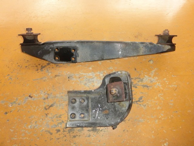 ジムニー マウント 左右 昭和63年 M-JA71V トランスファー 即決あり拍卖