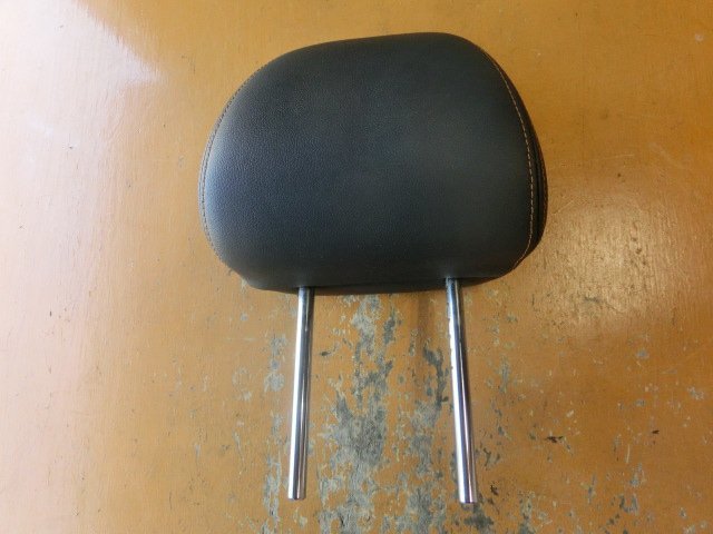 中期ノート ヘッドレスト 平成26年 DBA-E12 フロント レザー調 10.2万㎞ メダリスト 即決あり拍卖