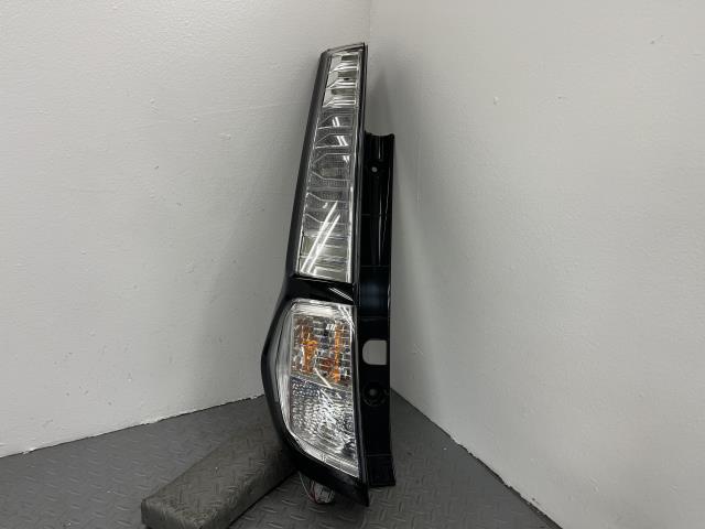 タンク M900A 左 テール ランプ ライト 81560-B1370拍卖