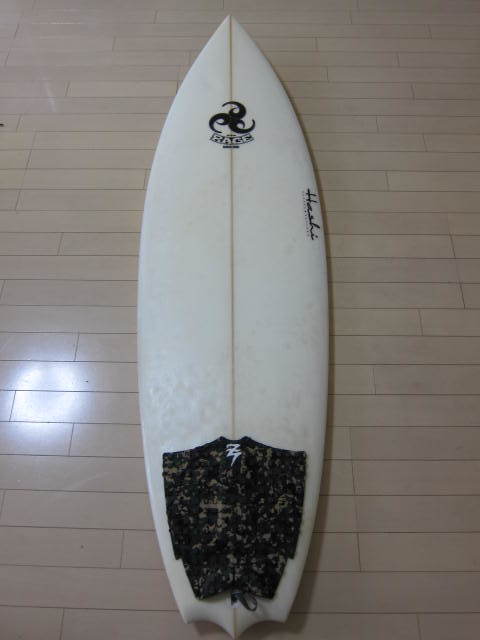レイジサーフボード 小波 BEAST モデル BTM 5.9 ショートボード 外立さんシェイプ Rage surfboards btm サーフィン バットマンテイル拍卖