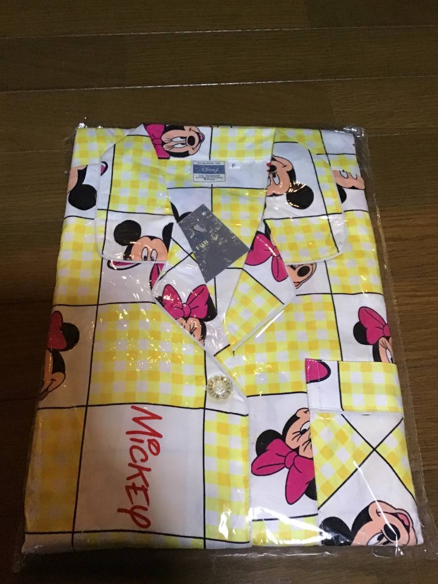 未使用 長期保管品 ディズニー ミッキー&ミニーマウス パジャマ フリーサイズ Disney Mickey ミッキーマウス拍卖