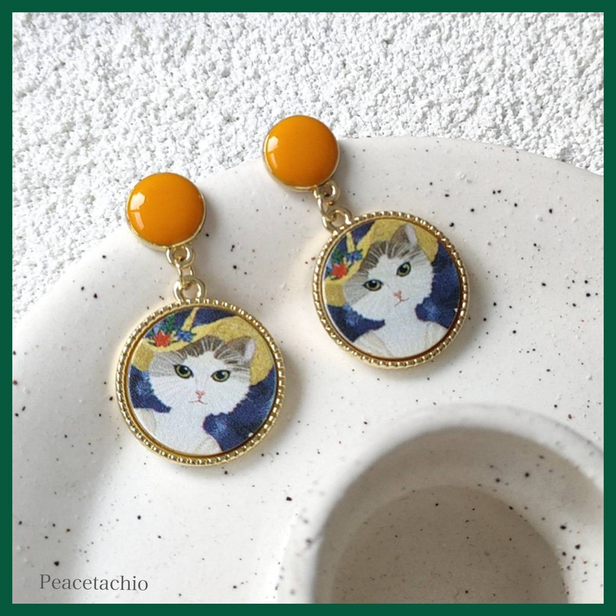 ピアス Silver925 シルバー 油絵風 イエロー 黄色 猫 ねこ 揺れるアレルギー対応 プレゼント ギフト ケース付き拍卖