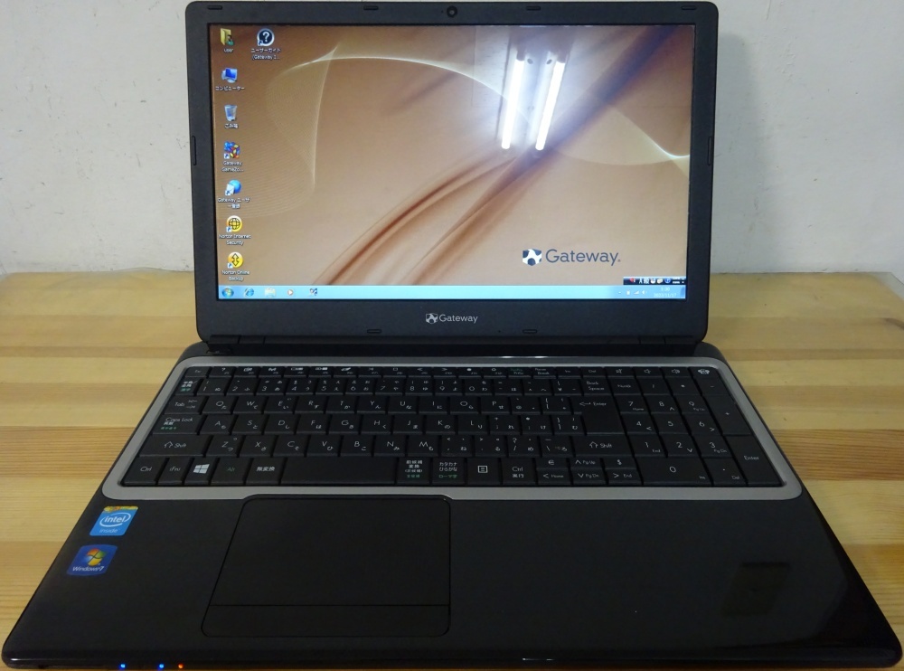 Gateway ノート PC NE572/Cele 2957U 1.4GHz/4GB/500GB/中古特価良品拍卖