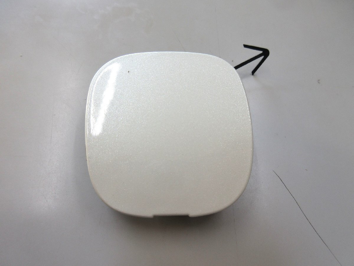 ◆ E12 ノート NOTE 後期 純正 フロントバンパー フックカバー メクラ キャップ 622A0-5WJ0H ブリリアントホワイトパール拍卖