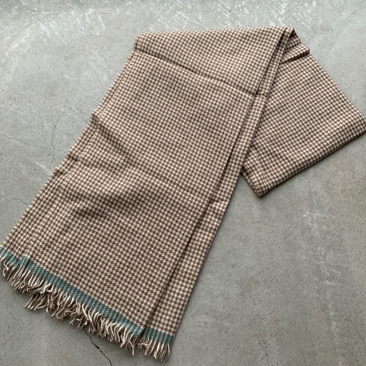 数回使用☆Johnstons ☆マフラー カシミア スコットランド製 ジョンストンズ 千鳥格子柄 クリーニング済み☆男女兼用拍卖