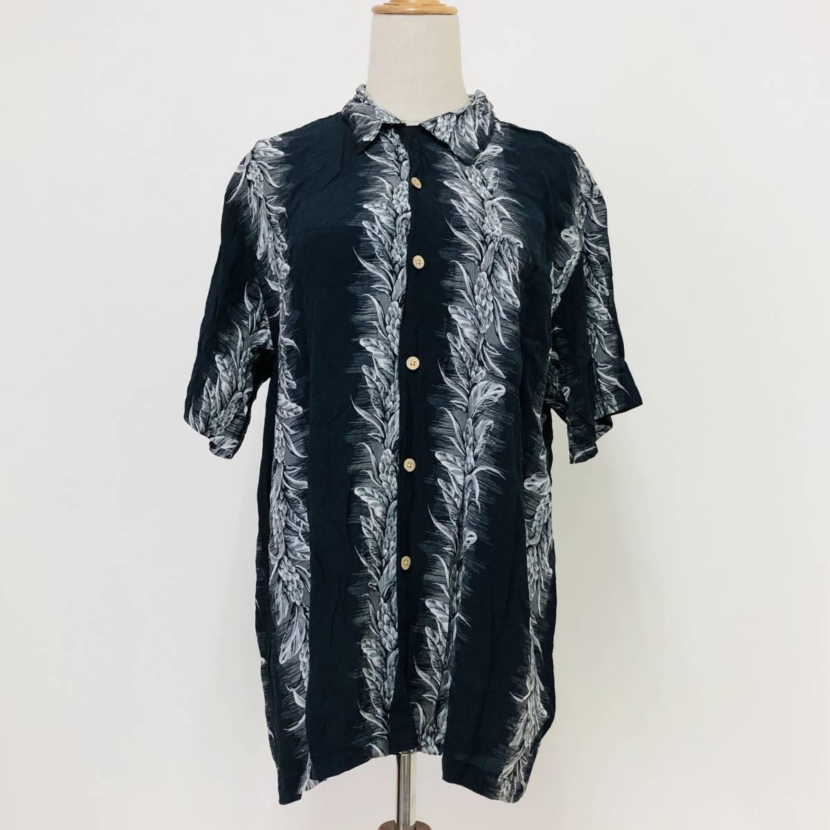 k1834 Nepuca ネプカ アロハシャツ 半袖 オープンカラー 胸ポケット 夏 L 総柄 ネイビー メンズ 古着 USED ベーシックカジュアルスタイル 拍卖