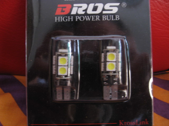 【新同品】☆テールライト(スモール)用 LED / シングル球 / SMD9連 / 限定数格安 !!拍卖