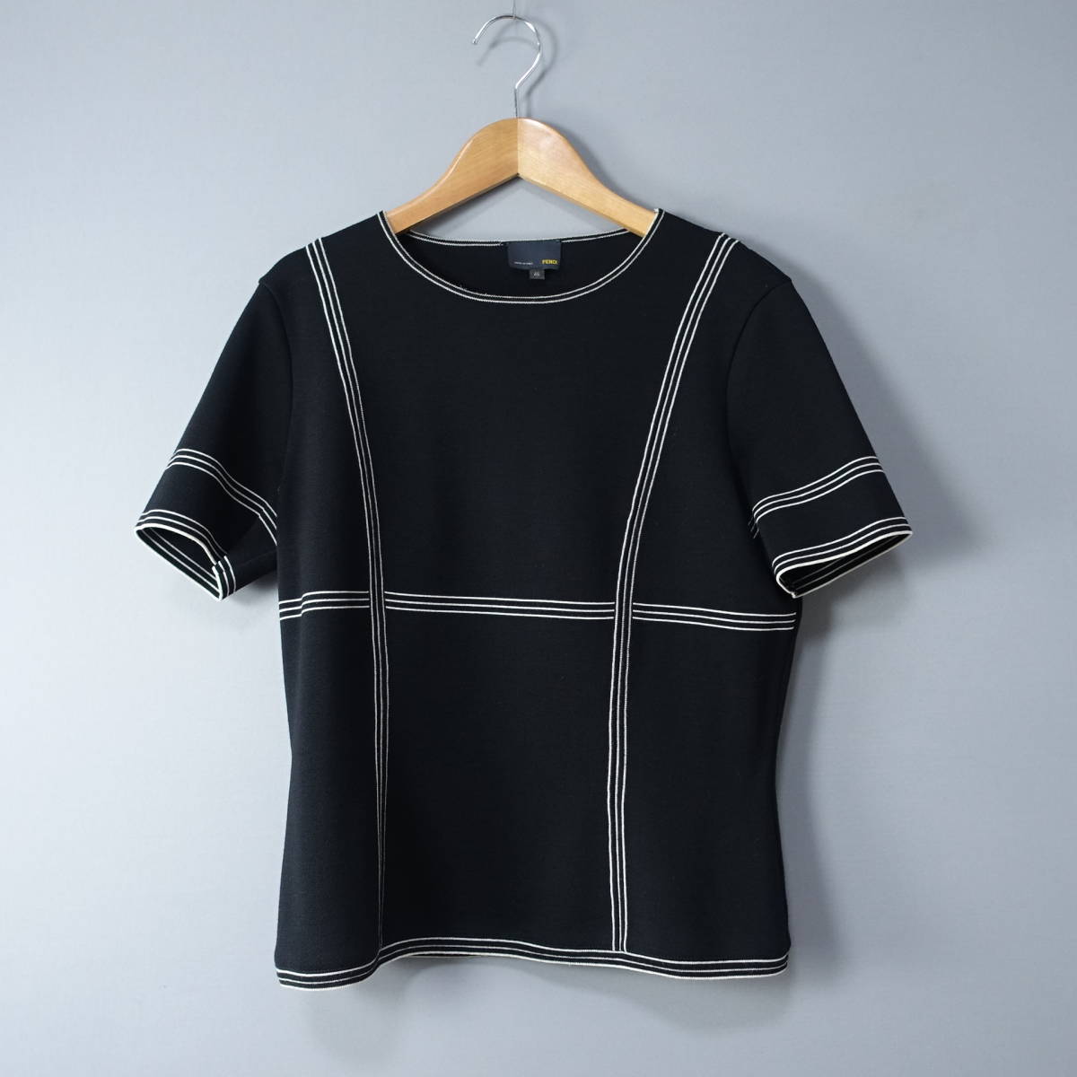 美品*FENDI/フェンディ/46/イタリア製/ウール100%/ストレッチ/半袖カットソー/ブラック/黒/トップス/セーター/レディース拍卖