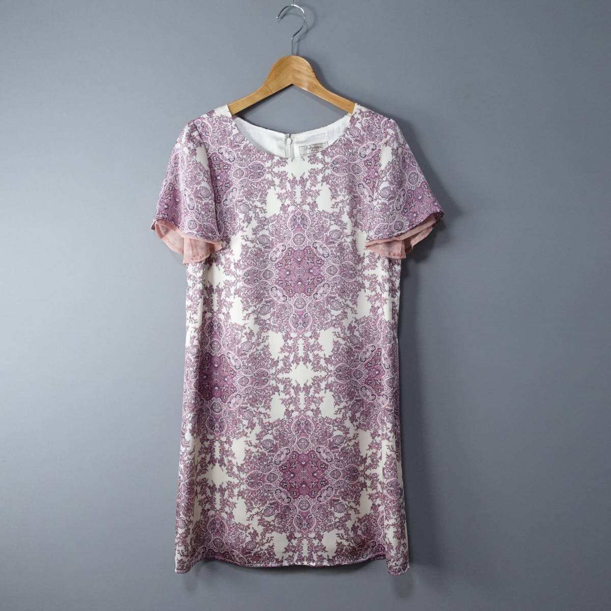 美品*Fabulous Angela/ファビュラス アンジェラ/M/日本製ワンピース/ホワイト×パープル/白×紫/レディース拍卖