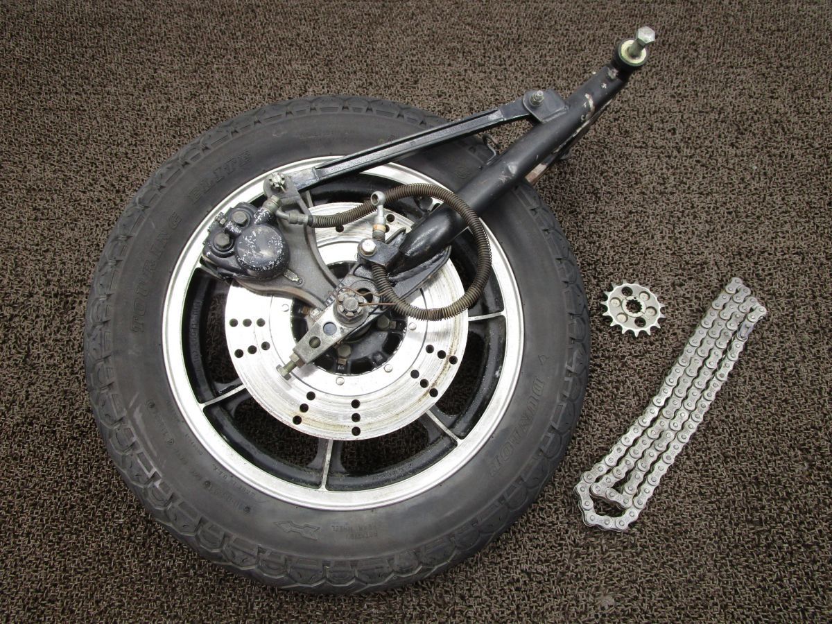 Z900 リア足廻り ASSY ホイール ディスク スプロケット ■H111 キャリパー チェーン フロントスプロケット!Z1F カワサキ 【 Z1E 】拍卖