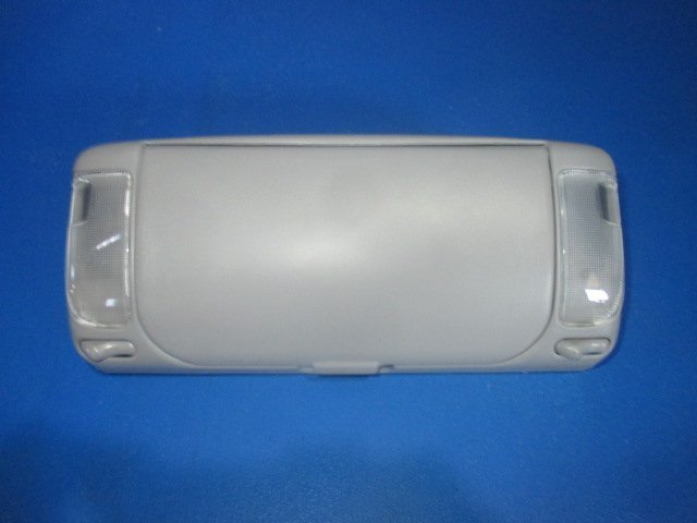 美品 トヨタ カリーナ GF-AT212 平成13年 純正 フロント 室内灯 ルームランプ 取り付けネジ付(K拍卖