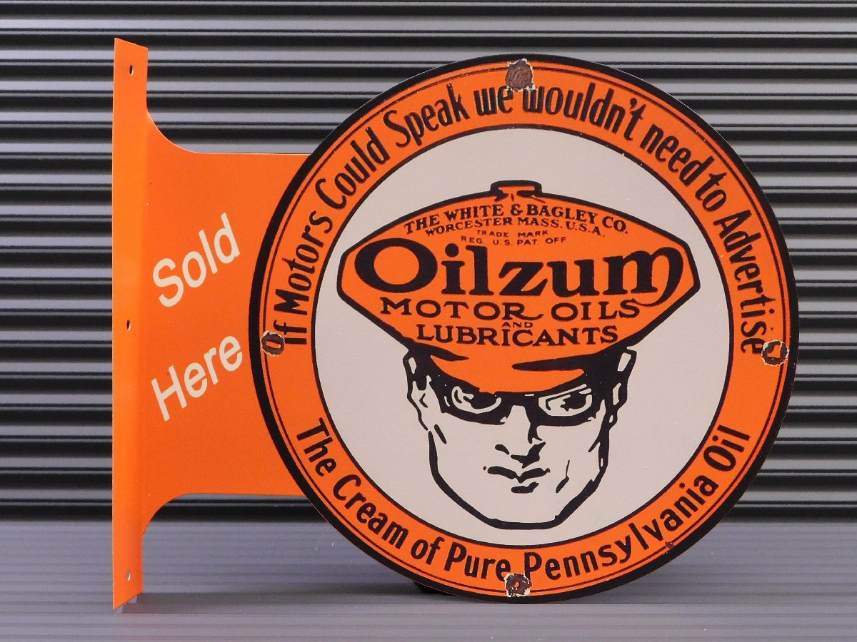 【OILZUM・オイルザム】※《フランジメタルサイン・両面プリント》 アメリカン雑貨 ブリキ看板 ガレージ拍卖