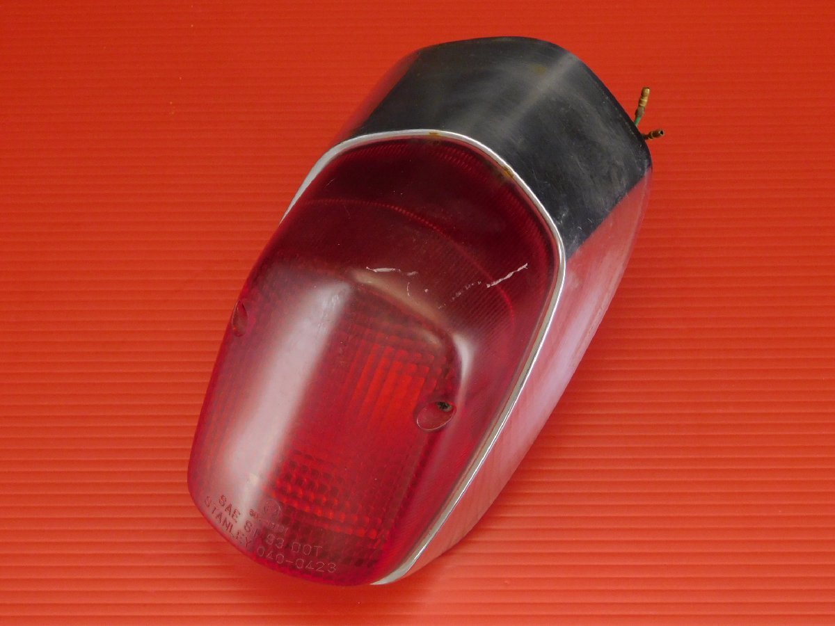 60【評価A】 HONDA ホンダ シャドウ 純正 テールランプ STANLEY040-0423 シャドー スティード拍卖