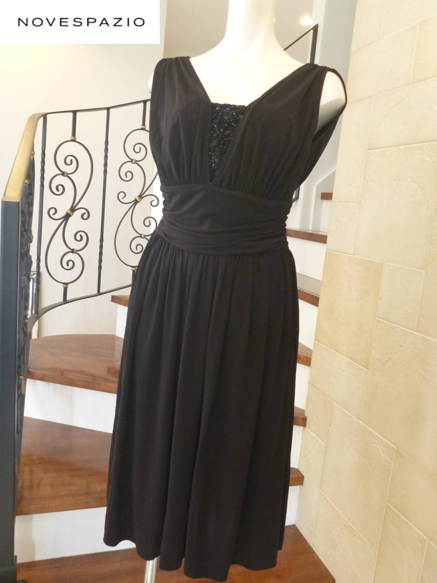 5万 美品 NOVESPAZIO ノーベスパジオ★黒 ブラック 刺繍×ビーズ 美ライン ワンピース 38 M相当拍卖