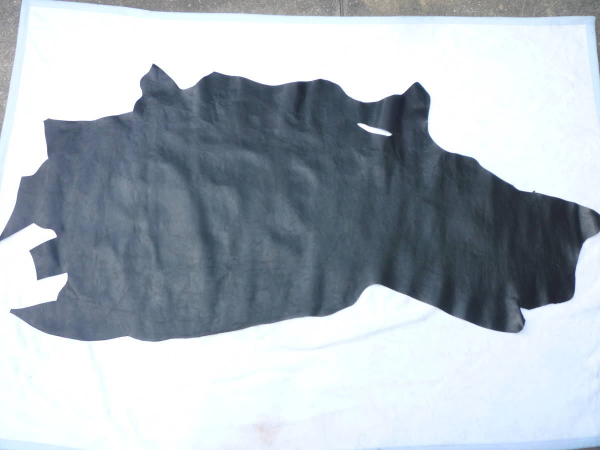 黒色の革 193cm×87~55cm 1.1mm厚前後/靴 バッグ 財布 牛革 小物 ハンドメイド DIY 材料 レザークラフト拍卖