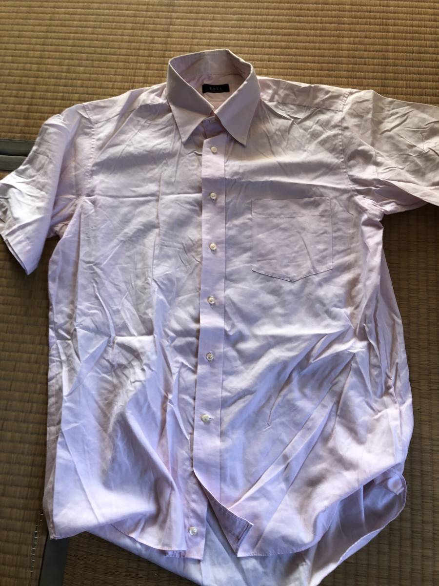 薄色ピンクの半袖ワイシャツ サイズ43拍卖