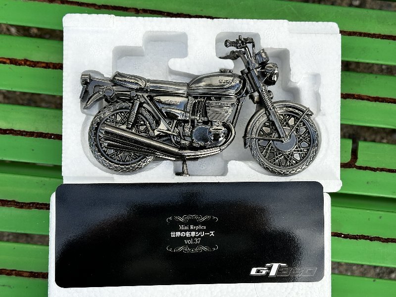 M879 世界の名車シリーズvol・37 SUZUKI スズキ GT380拍卖