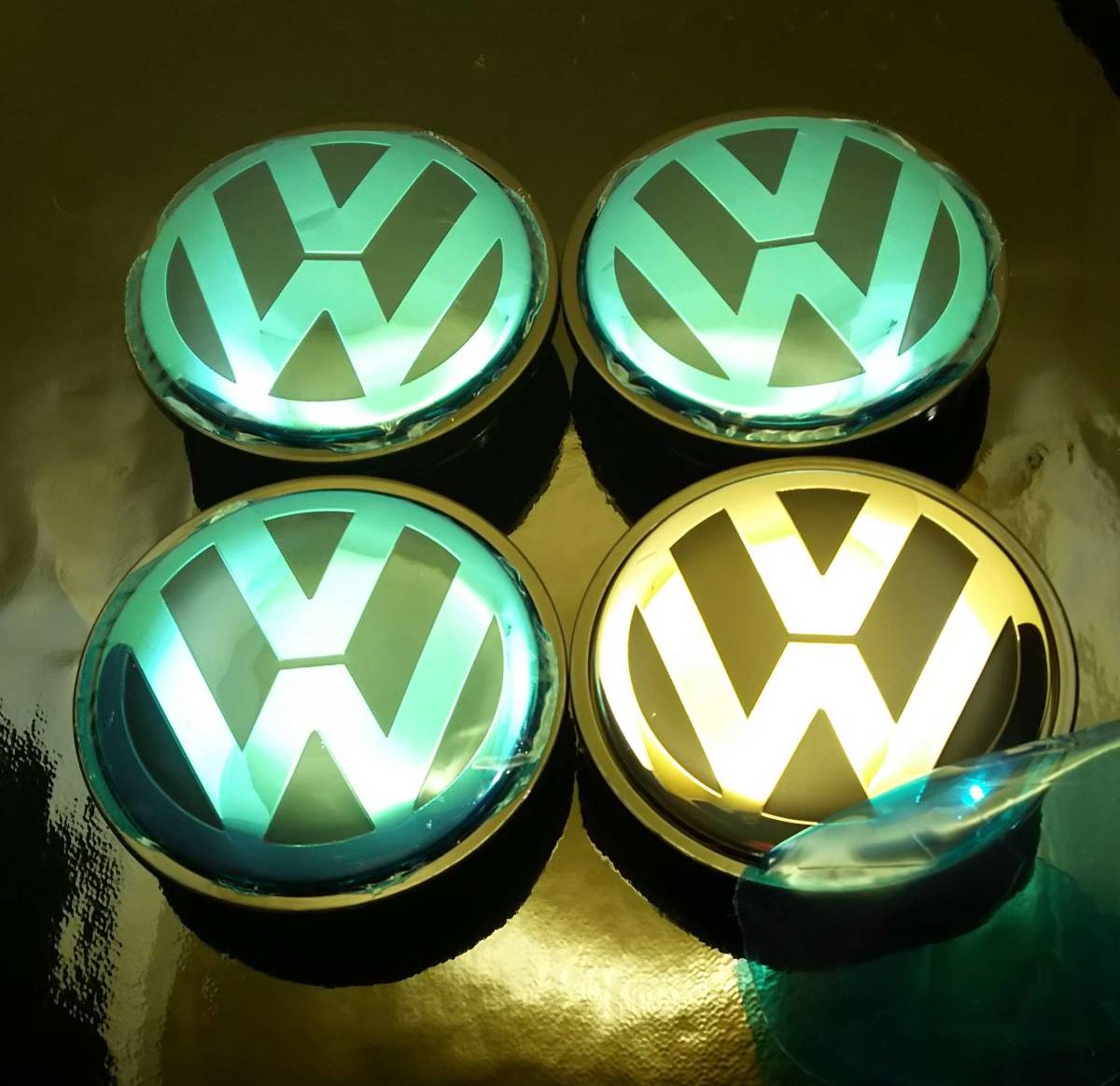 VW フォルクスワーゲン ホイールキャップ 65mm 黒銀 4こ ゴルフ ポロ ビートル ティグアン パサート アップ タイプⅱ アルテオン シロッコ拍卖