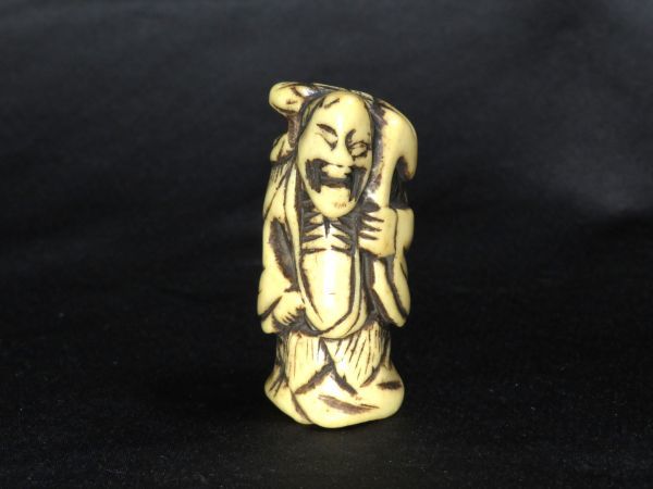 【5884】明治時代 鹿角 蝦蟇仙人 根付(初品・買取品)拍卖