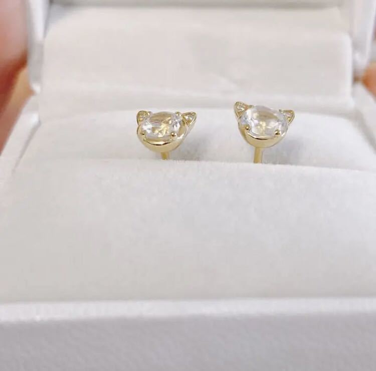 ネコ ピアス レディース ムーンストーン6月誕生石 天然石 誕生日 プレゼント拍卖