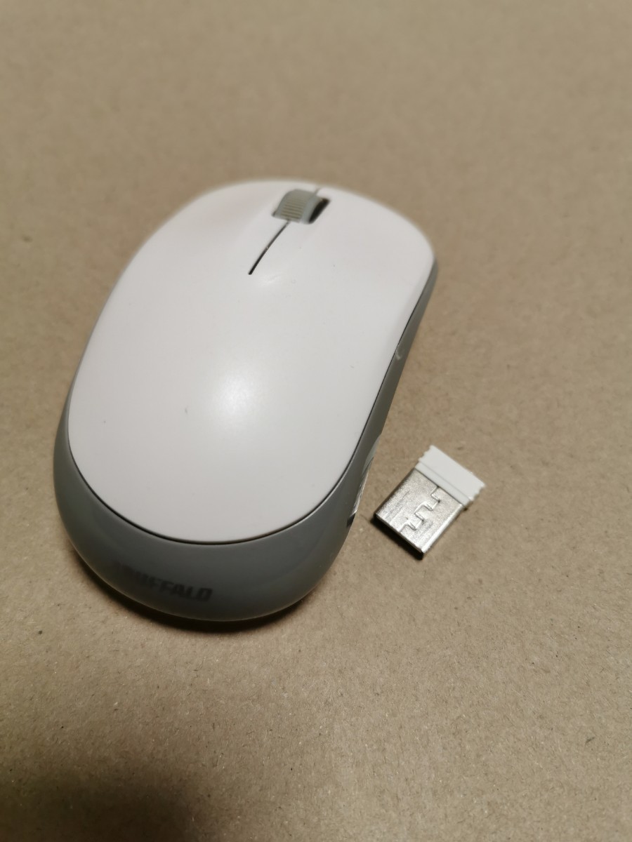 BUFFALO BSMOW10 無線(2.4GHz)光学式マウス 3ボタンタイプ ワイヤレス バッファロー レシーバー拍卖