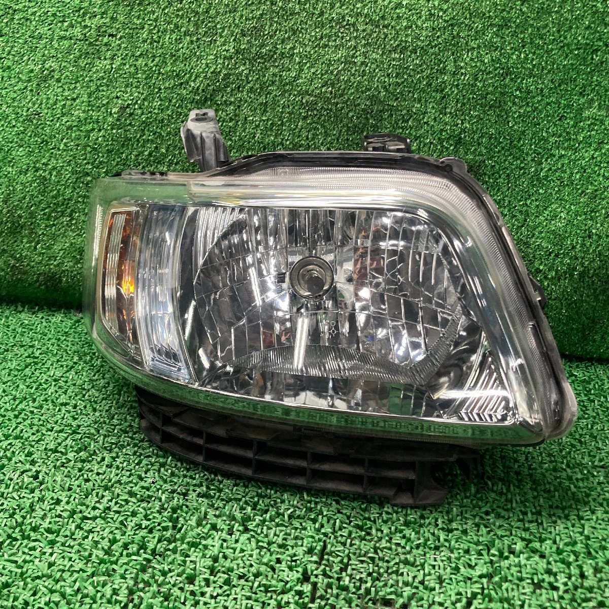 ♪♪ゼスト G JE1 右 ヘッドライト ヘッドランプ ハロゲン KOITO 100-22620 点灯確認済(W9098)♪♪拍卖