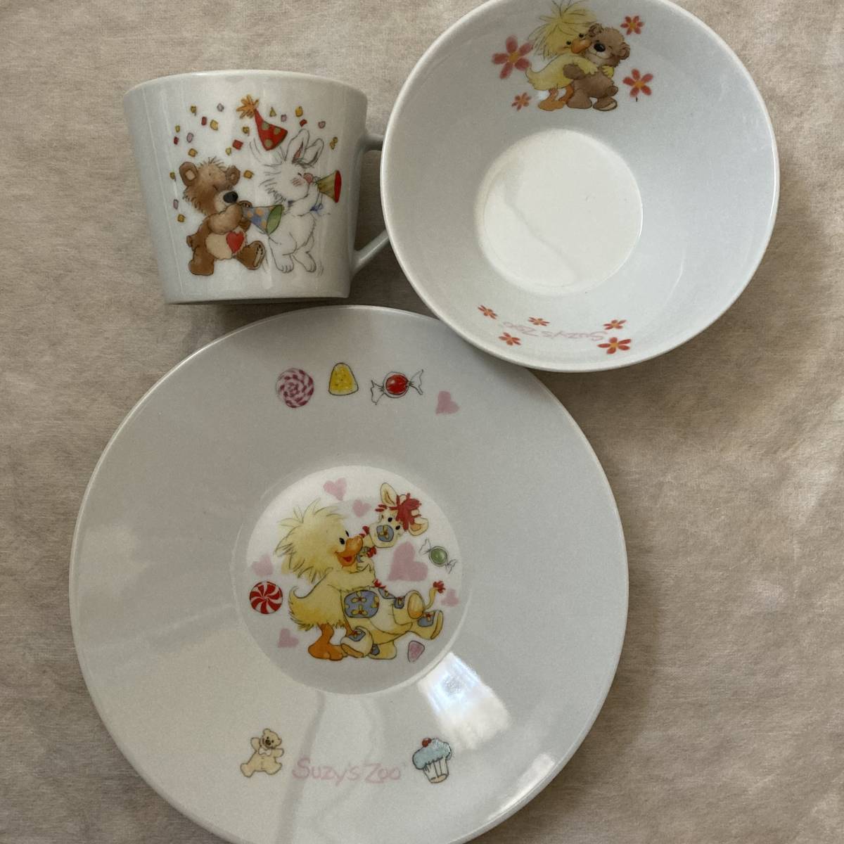新品☆Suzy's Zooスージー・ズー☆食器セット☆ボウル、マグカップ、プレート拍卖