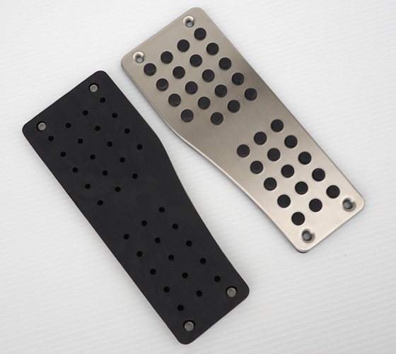 【正規品】 Mercedes-benz アルミフットレスト SCHATZ製 左右共通 シェッツ アルミペダル 9988444 SC9988444 フッドレスト拍卖