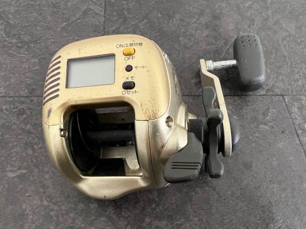 CT1773 シマノ 小船SLS C1000 リール拍卖