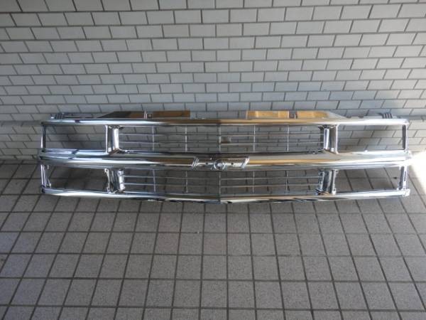 送料無料 業販OK 94-99 タホ サバーバン C/K オールクロームグリル 新品拍卖