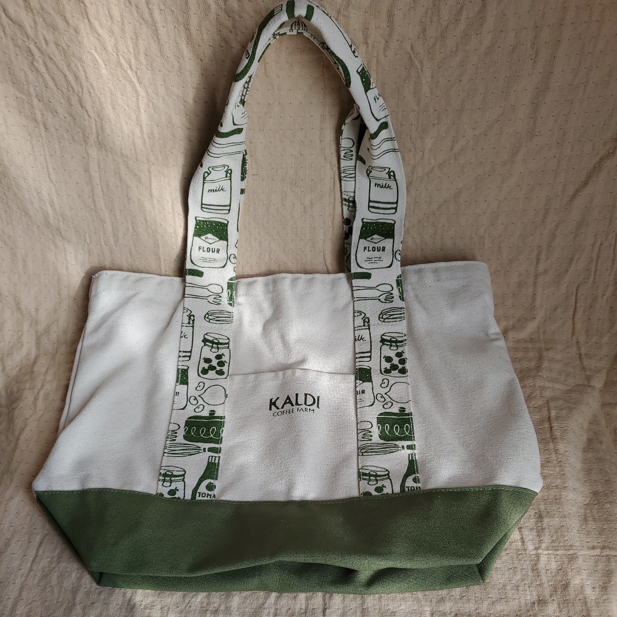 カルディコーヒーファーム 食品福袋のトートバッグ(中身無し)2022年 新品未使用 KALDI coffeefarm 帆布トート ハンプ拍卖