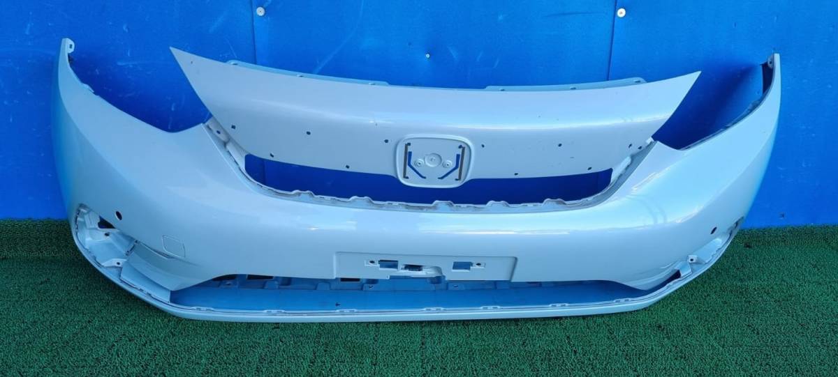 ホンダ フィット フロントバンパー GR3拍卖