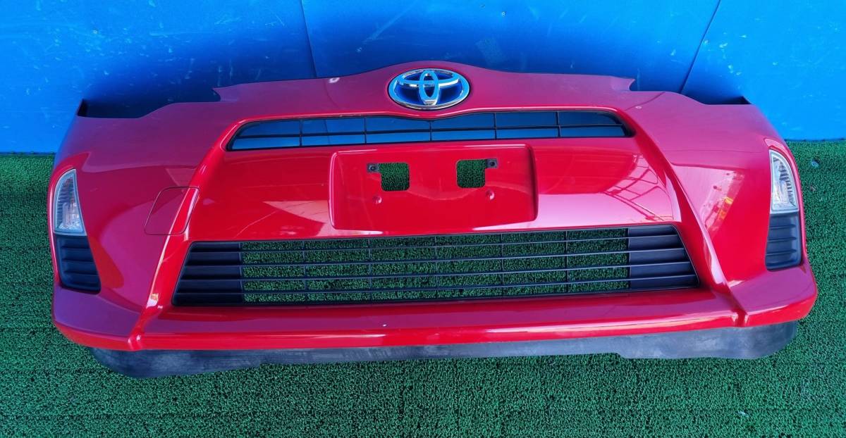 トヨタ アクア NHP10 フロントバンパー (3P0 レッド)拍卖