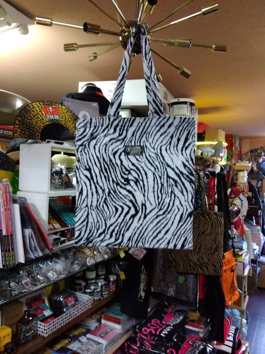 白色グッドロッキンアニマルトートバッグタイガー柄!検索フェイクファートラ柄虎柄ロカビリーブラックキャッツマジックピンクドラゴン拍卖