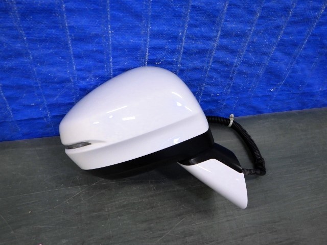 S1592 オデッセイ RC1 RC2 RC4 右ドアミラー 15P カメラ付 037569拍卖