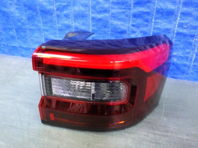 K075 ライズ A200A A210A 右テール D248 81550-B1290 ロッキー A200S A210S 美品拍卖