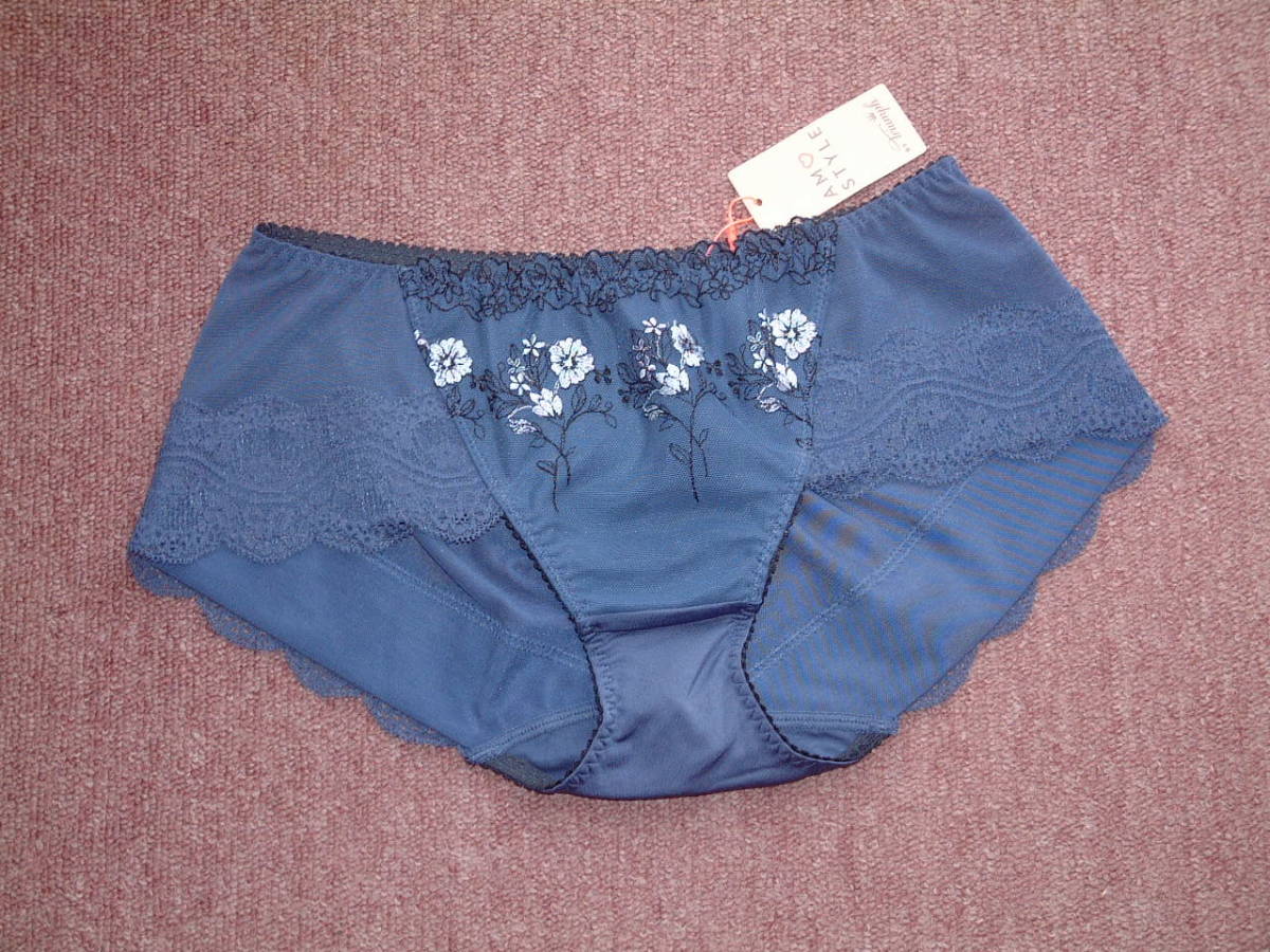 ★送料込み★定価2860円★トリンプ AMOSTYLE ワイルドブーケ プチヒップアップ(ボーイズレングス) AMST1370 PT JX Mサイズ M008拍卖