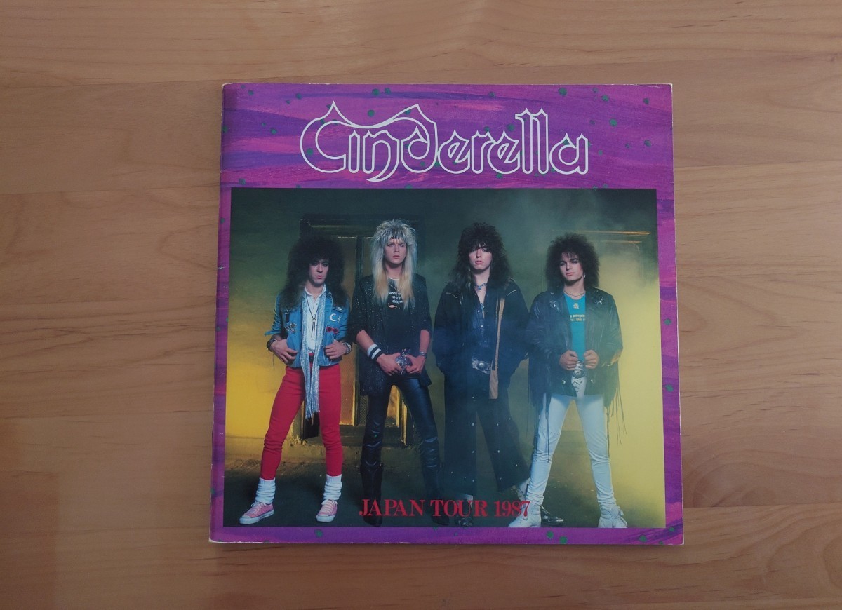 ★Cinderella シンデレラ★Japantour 1987★ツアーパンフレット★concert brochure★中古品★シール貼り跡拍卖