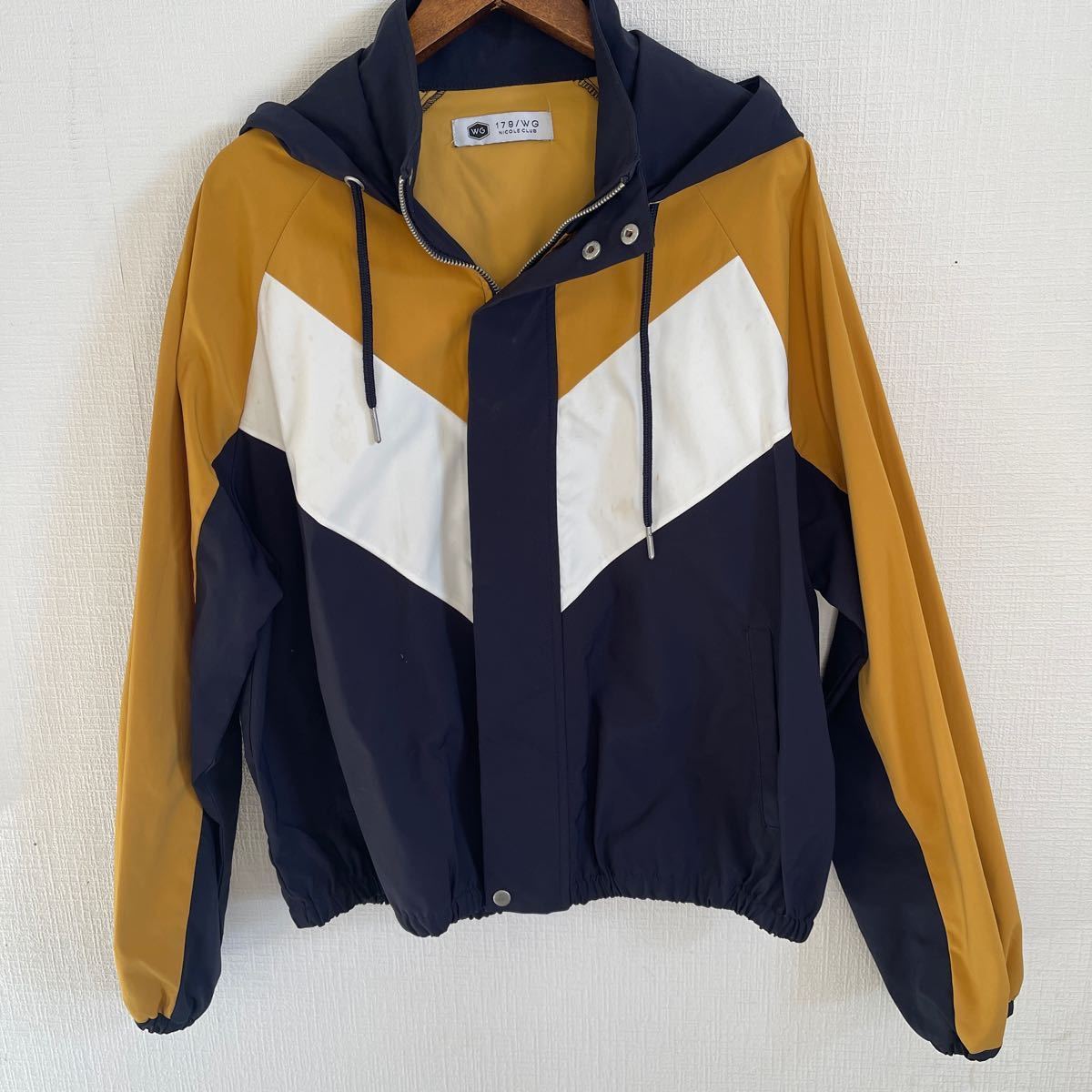 179/WG NICOLECLUB レディース ナイロンジャケット ウィンドブレーカー マウンテンパーカー サイズ38 ポリエステル 汚れあり拍卖