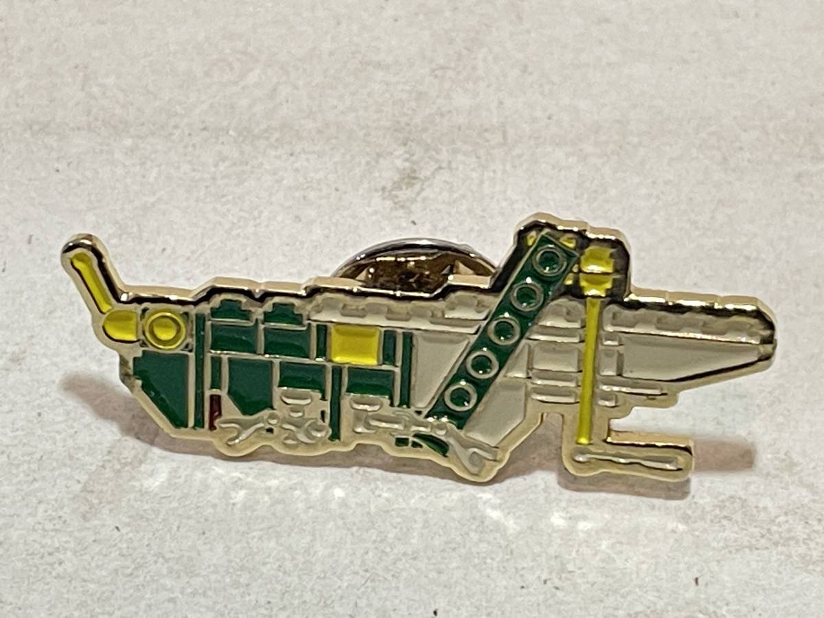 ピンバッチ バッタ モザイク拍卖