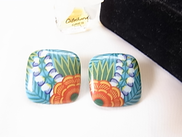 アジアンテイスト 綺麗なスカイブルー系にお花のような模様 約3センチでインパクトもある素敵なピアス★拍卖