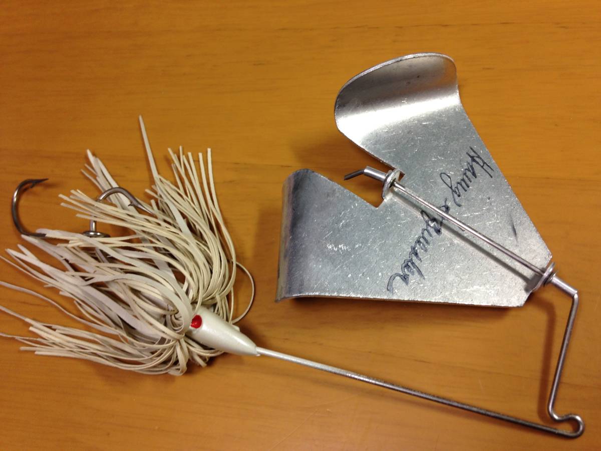 ★GUMBO WILLY’S★ HAWG SQUEALER ガンボ ウィリーズ ホウグ スクィーラー サーフェイス バズベイト ホワイト #18-1466拍卖